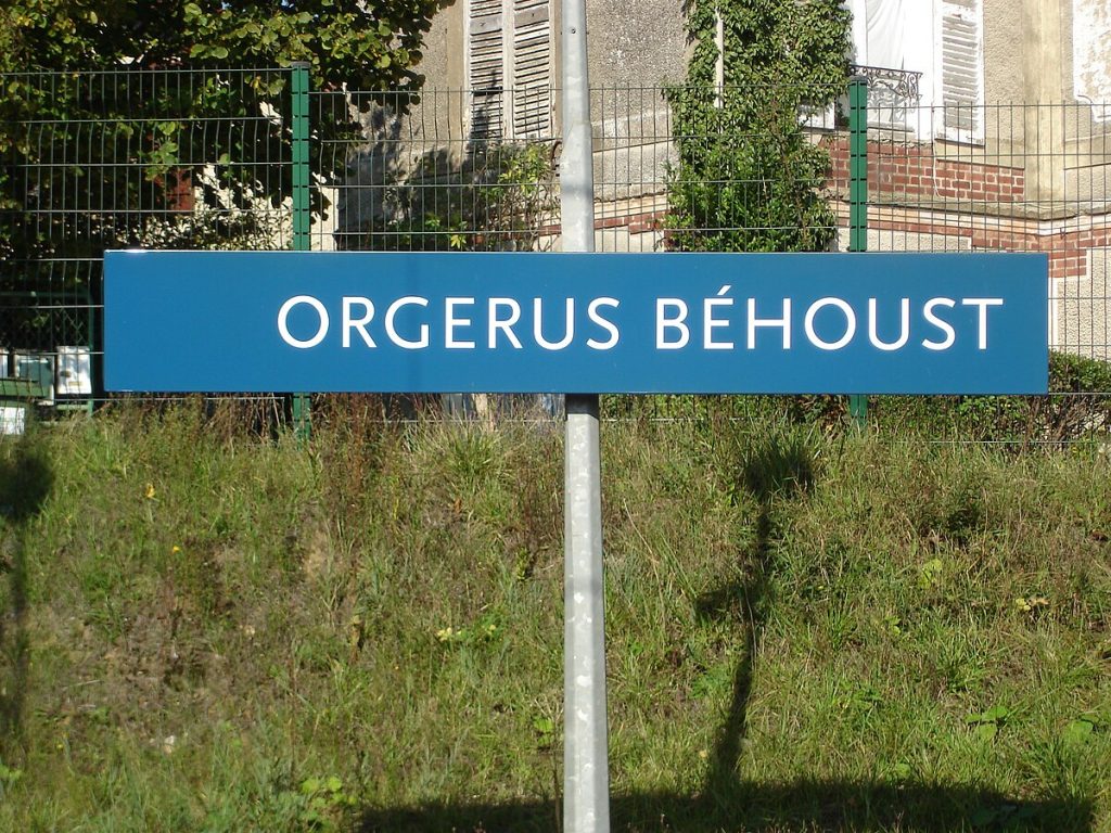 Panneau d'entrée de Béhoust Panneau d'entrée de Béhoust