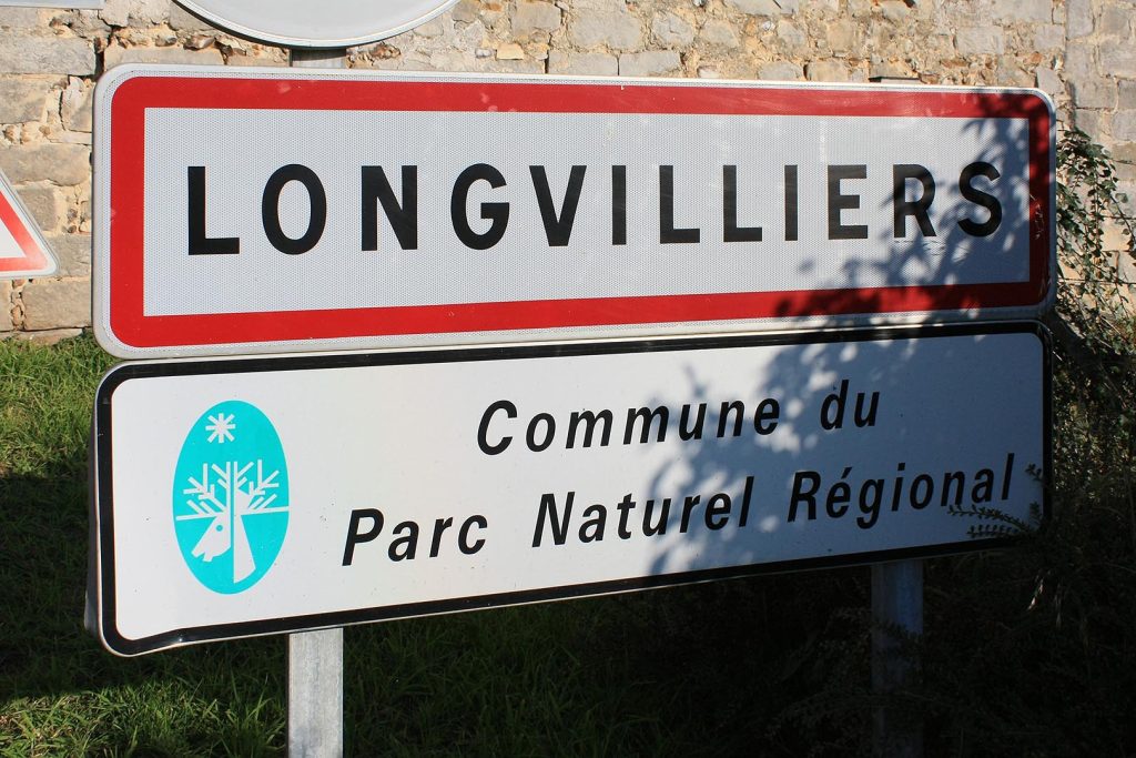 Panneau d'entrée de Longvilliers Panneau d'entrée de Longvilliers