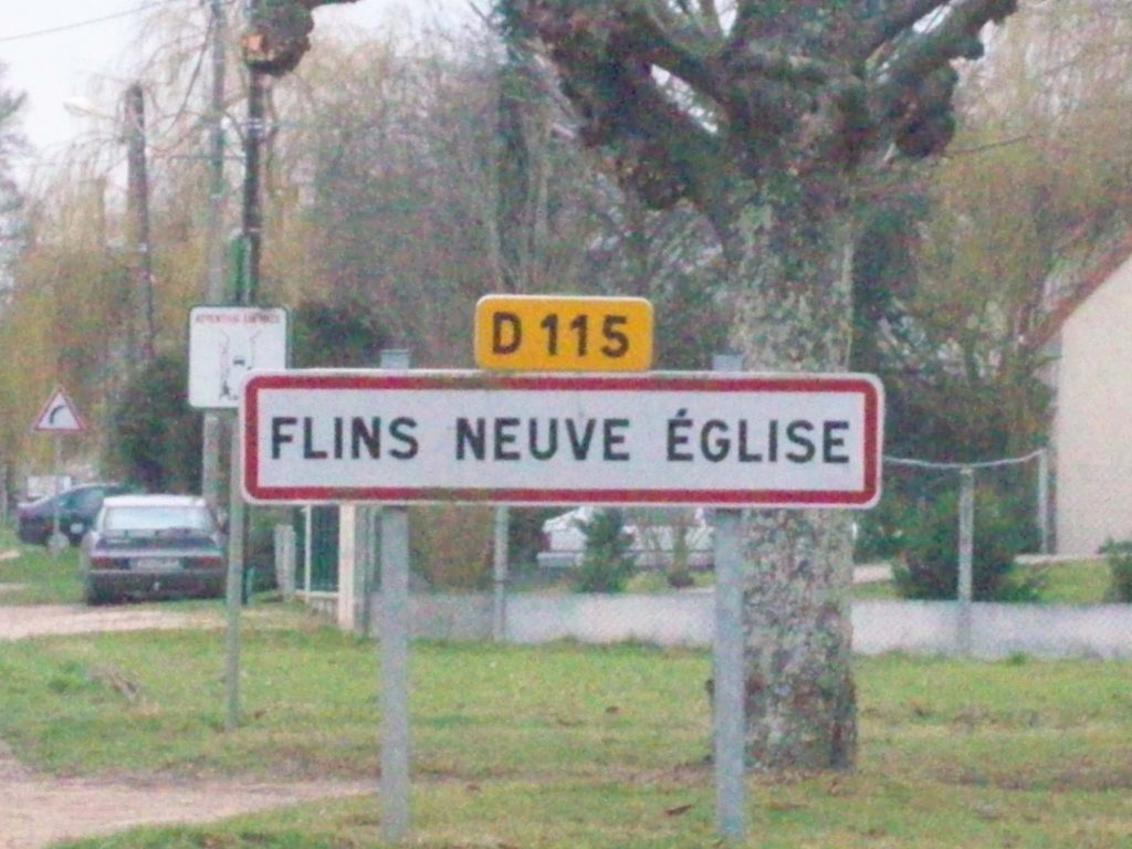 Panneau d'entrée de Flins-Neuve-Église Panneau d'entrée de Flins-Neuve-Église